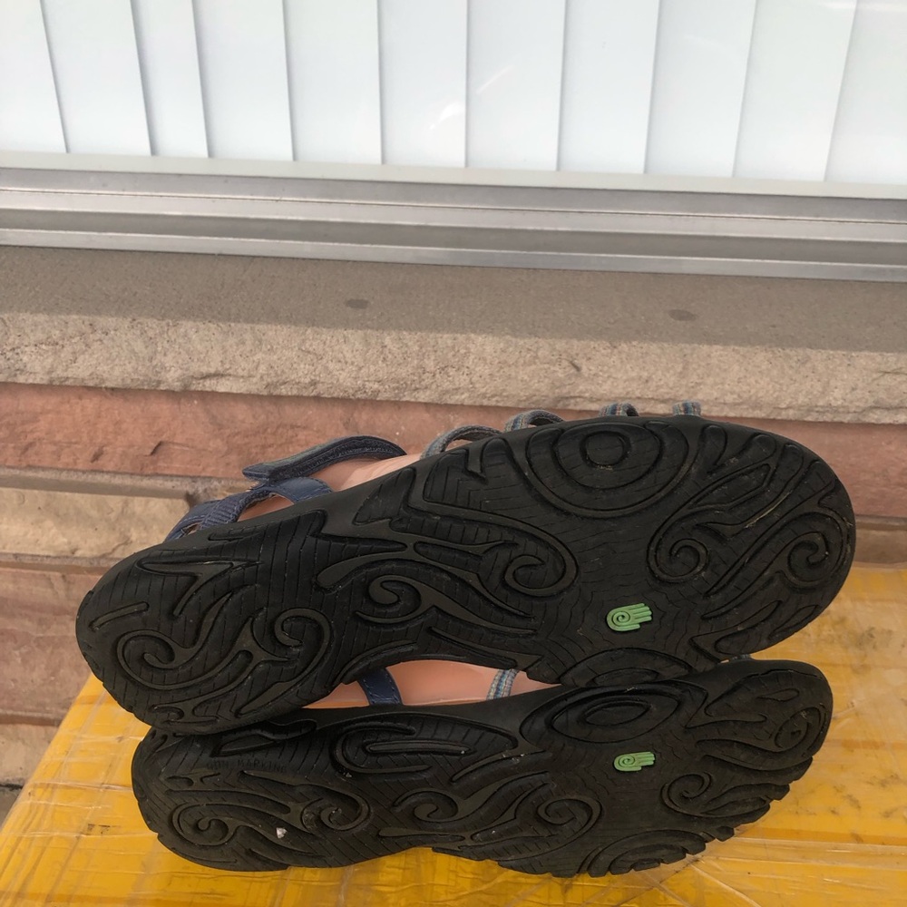 Teva Women’s Strappy Outdoor Black and Gray with Green Accent Sandals Size 10 - Picture 15 of 15